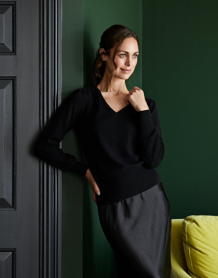 satin skirt - black