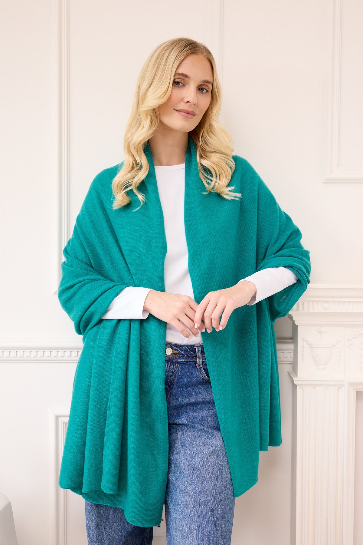 lola cashmere travel wrap (PRE-ORDER) - teal