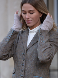 cashmere chunky wrist warmers - fawn