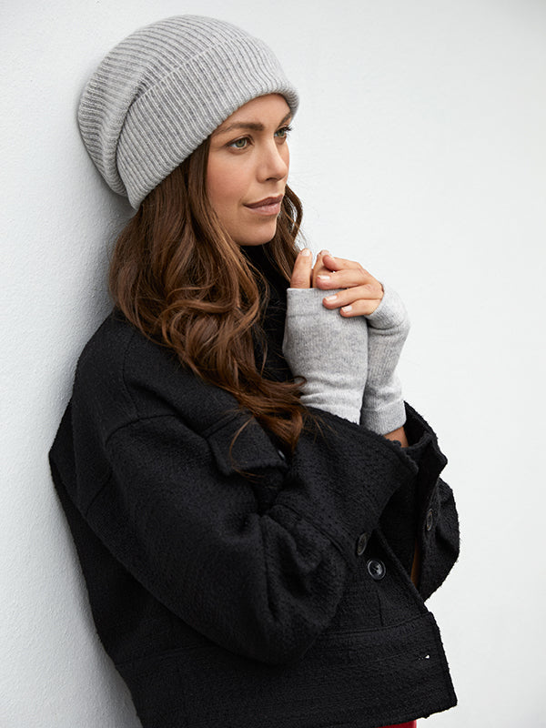 ribbed cashmere beanie & wrist warmer gift set