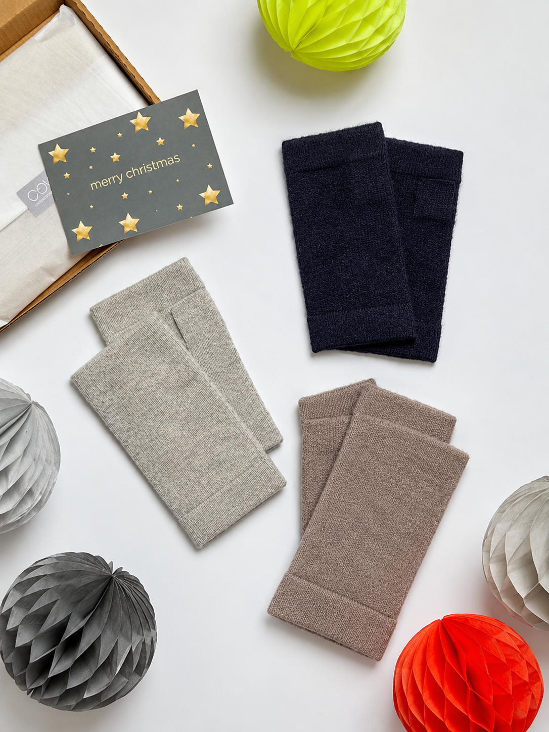letterbox gift cashmere chunky wrist warmers