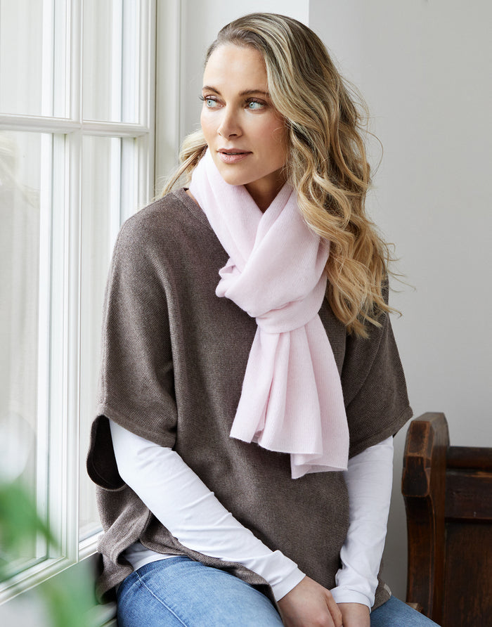lucy 4-way cashmere poncho - soft pink