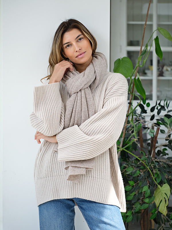 luna oversized jumper (PRE-ORDER)