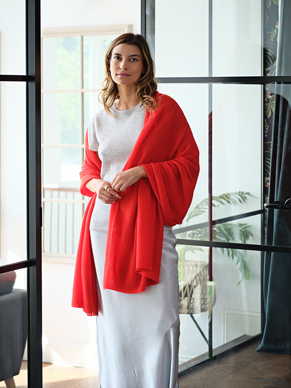 lillie cashmere tee - grey