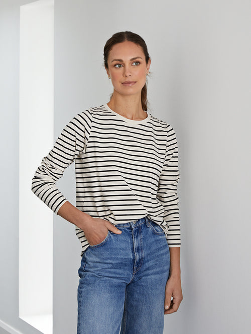 loose fitting tee - stone & black stripe