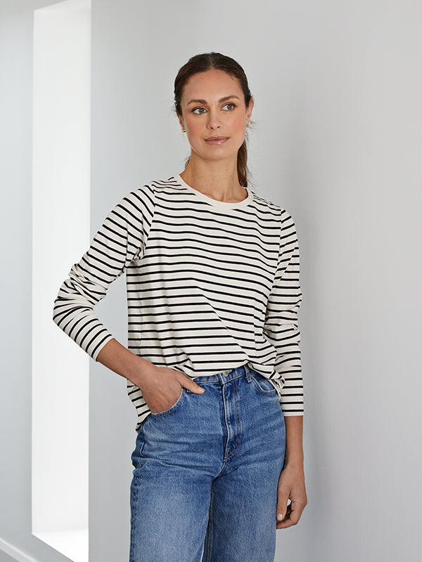 relaxed fit tee - stone & black stripe